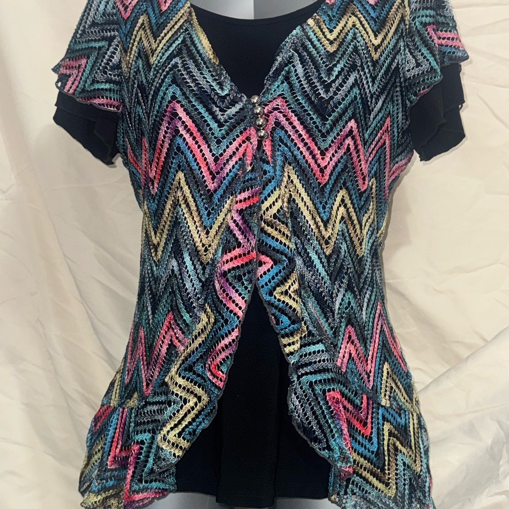 New Directions Multicolor Chevron Blouse